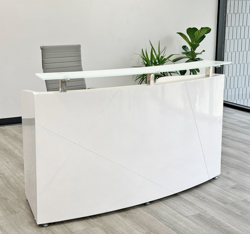 What are the dimensions of the worksurface?