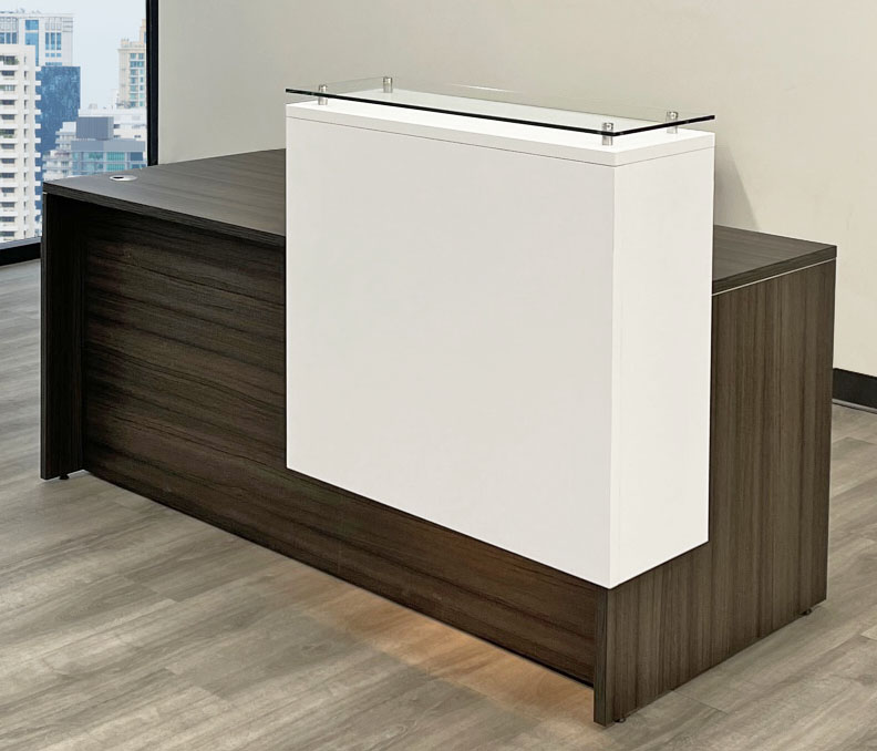 What is the shipping weight of the desk?